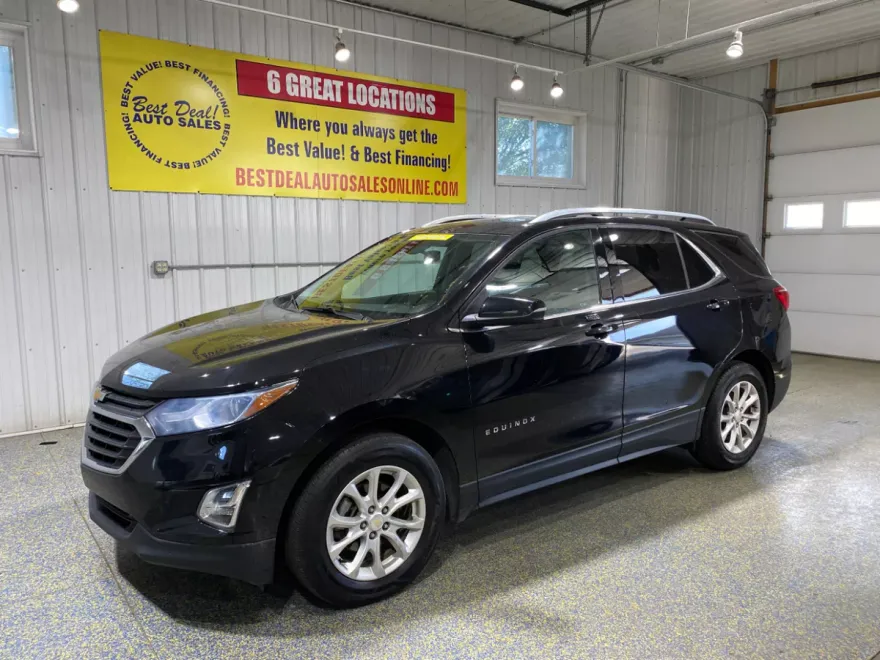 2018 Chevrolet Equinox LT photo 1