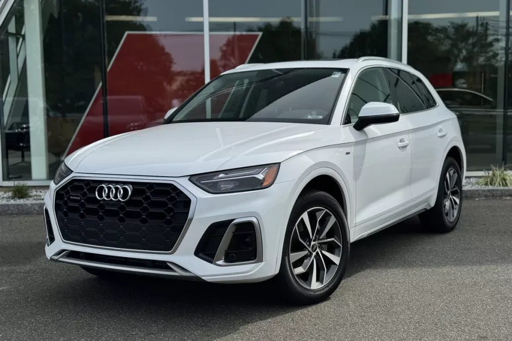 2022 Audi Q5 S line Premium Plus 45 TFSI photo 1