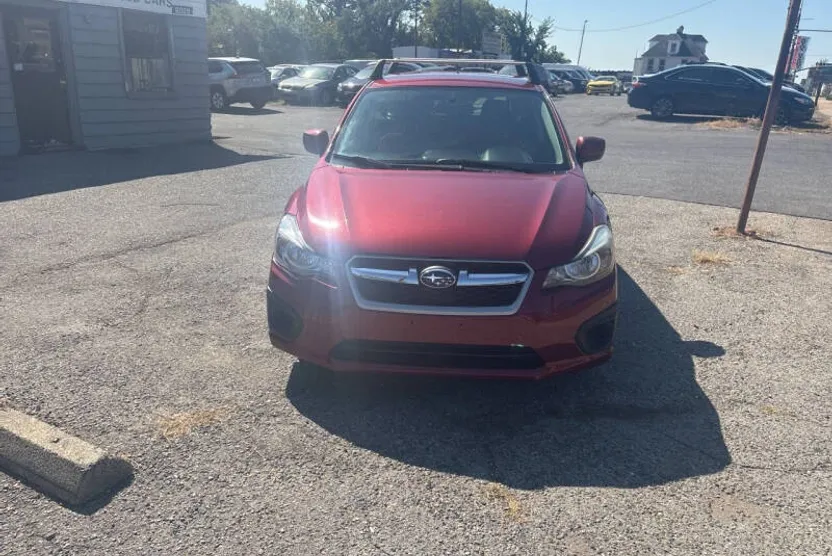 2014 Subaru Impreza 2.0i Premium photo 1