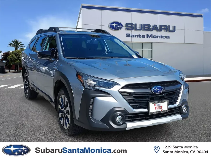2023 Subaru Outback Limited photo 1