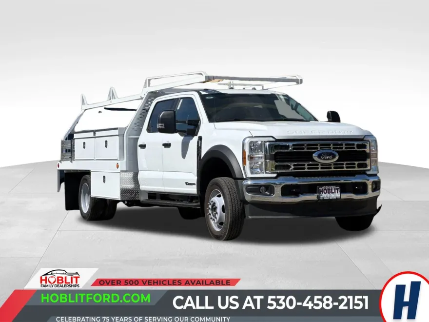 2025 Ford F-550 XL photo 1