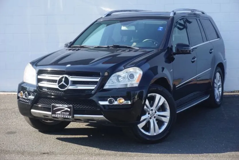2011 Mercedes Benz GL 350 BlueTEC photo 1