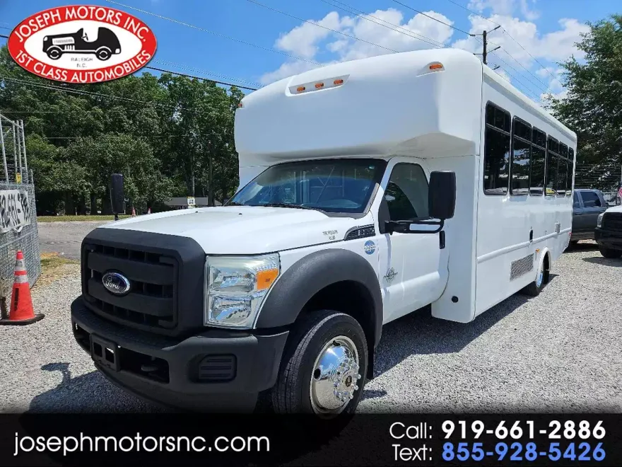 2016 Ford F-550 photo 1
