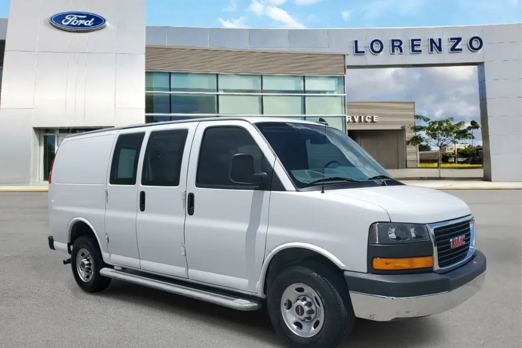 2023 Gmc Savana 2500 Cargo photo 1