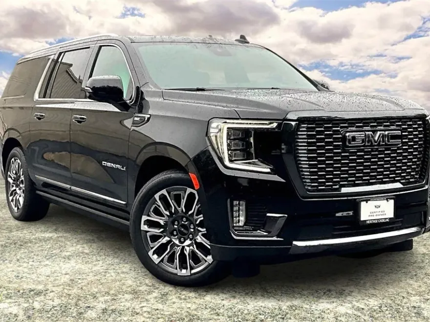 2024 Gmc Yukon XL Denali Ultimate photo 1