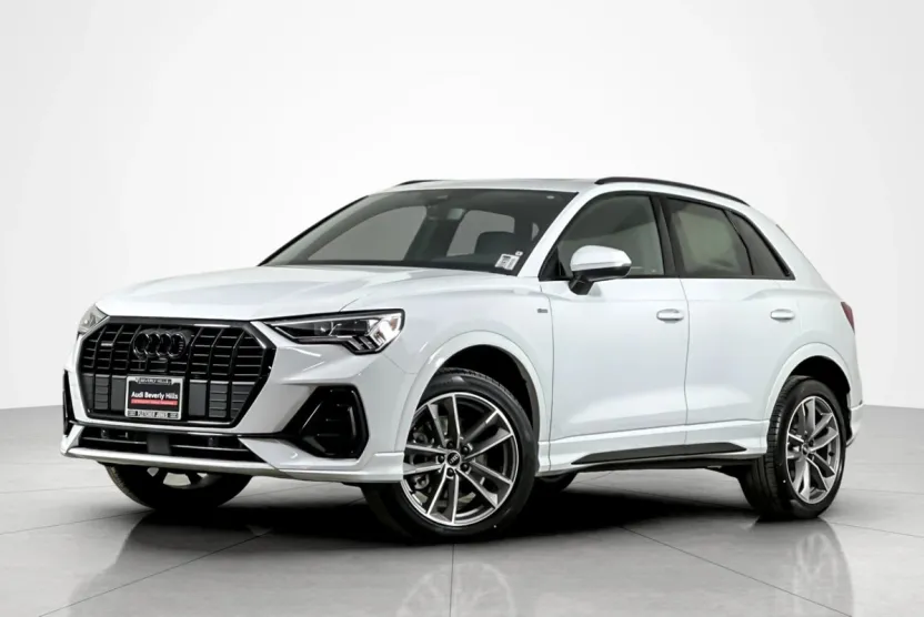 2025 Audi Q3 S line Premium 45 TFSI photo 1