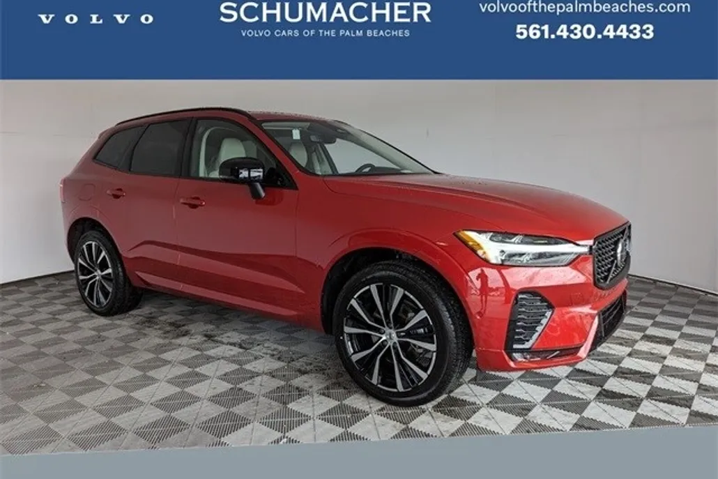 2025 Volvo XC60 B5 Plus photo 1