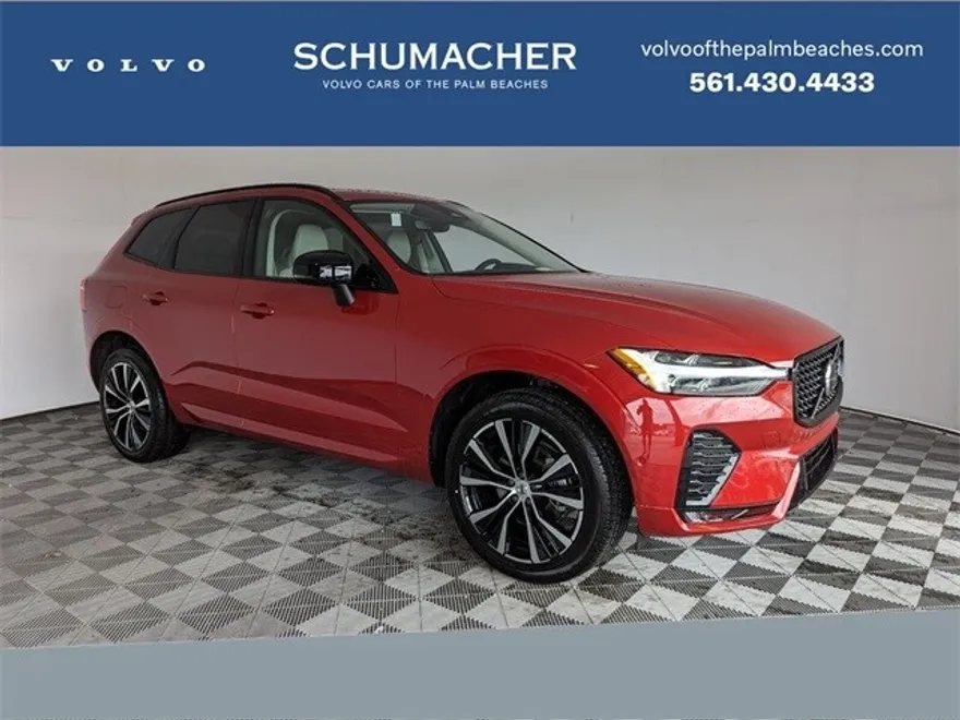 2025 Volvo XC60 B5 Plus photo 1