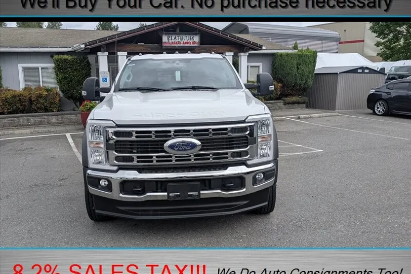 2023 Ford F-450 photo 1
