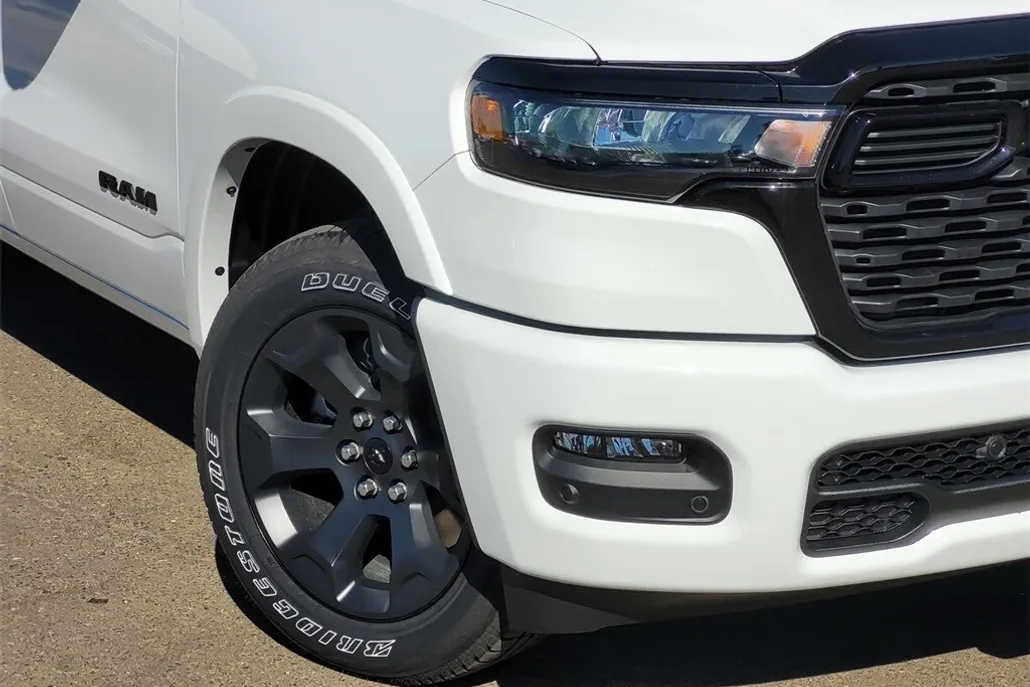 2025 Ram 1500 Big Horn photo 1