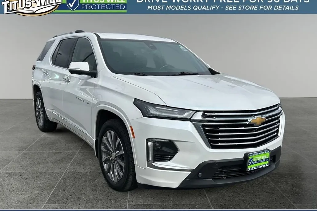 2023 Chevrolet Traverse Premier photo 1