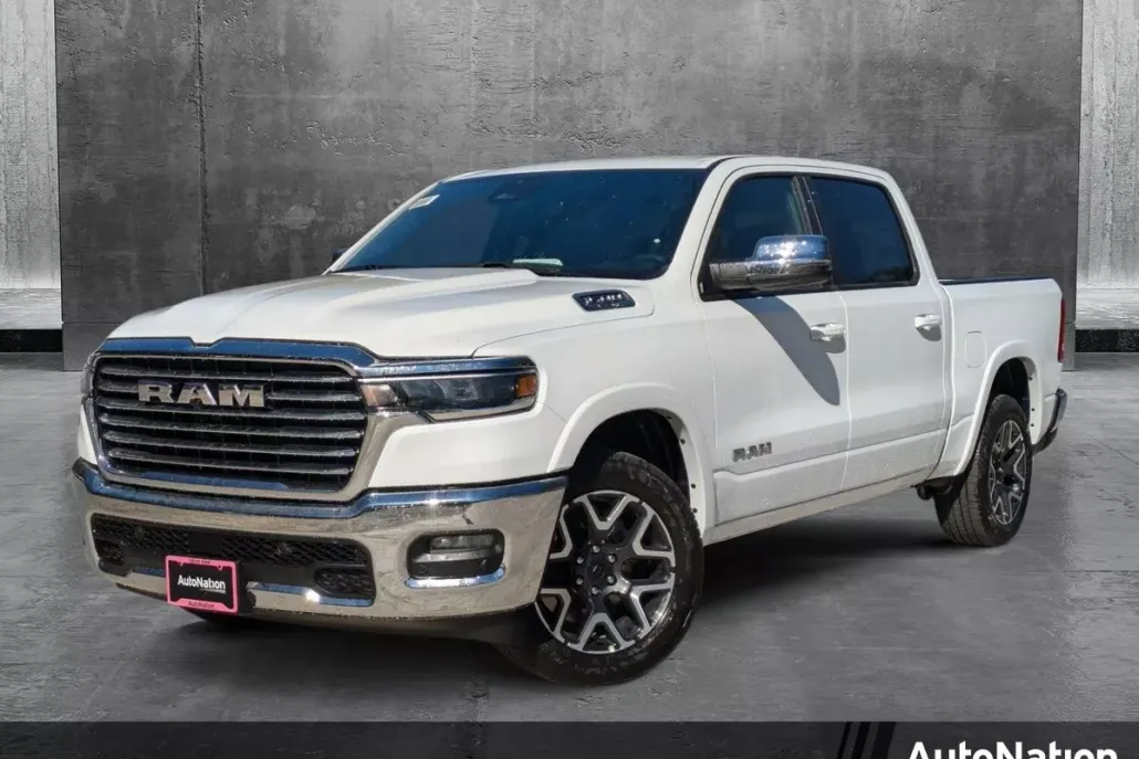 2025 Ram 1500 Laramie photo 1