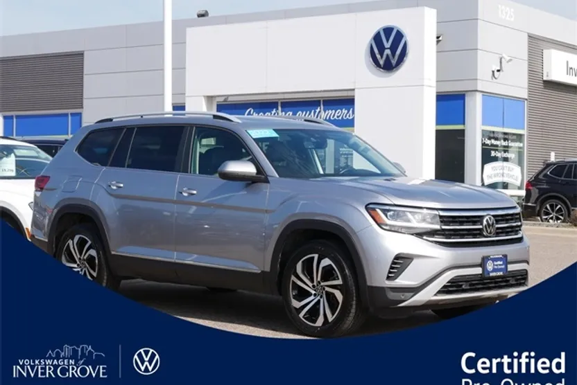 2022 Volkswagen Atlas SEL photo 1