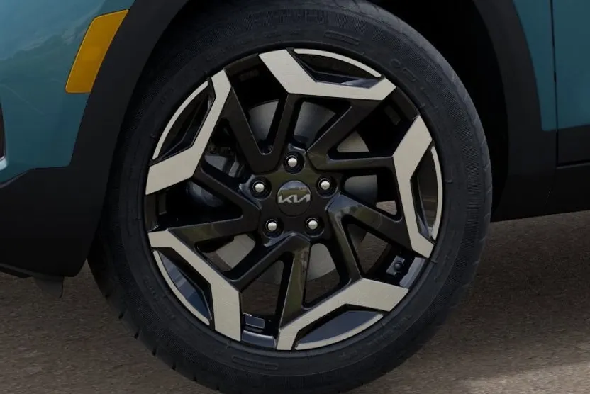 2026 Kia Seltos SX photo 1