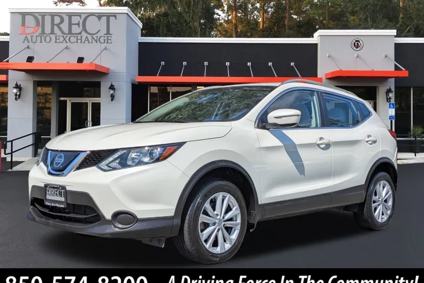 2018 Nissan Rogue Sport SV photo 1