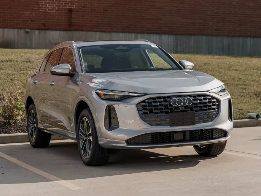 2025 Audi Q5 Premium photo 1
