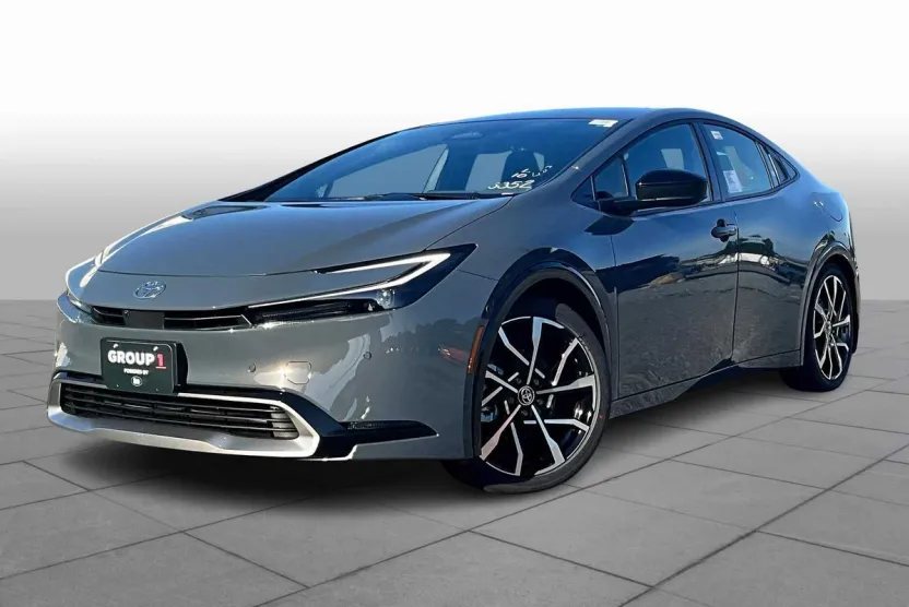 2026 Toyota Prius Plug-in Hybrid XSE Premium photo 1
