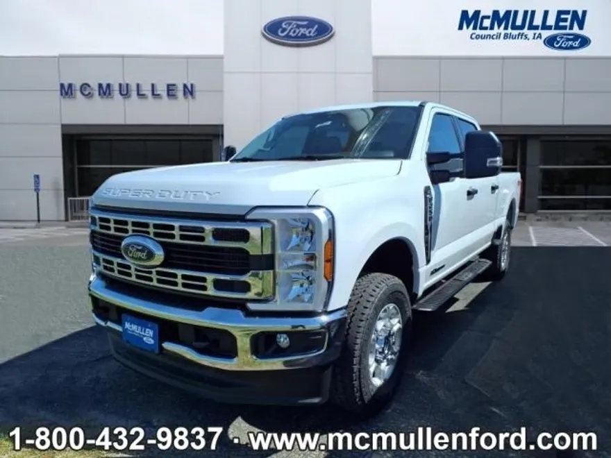 2025 Ford F-250 photo 1