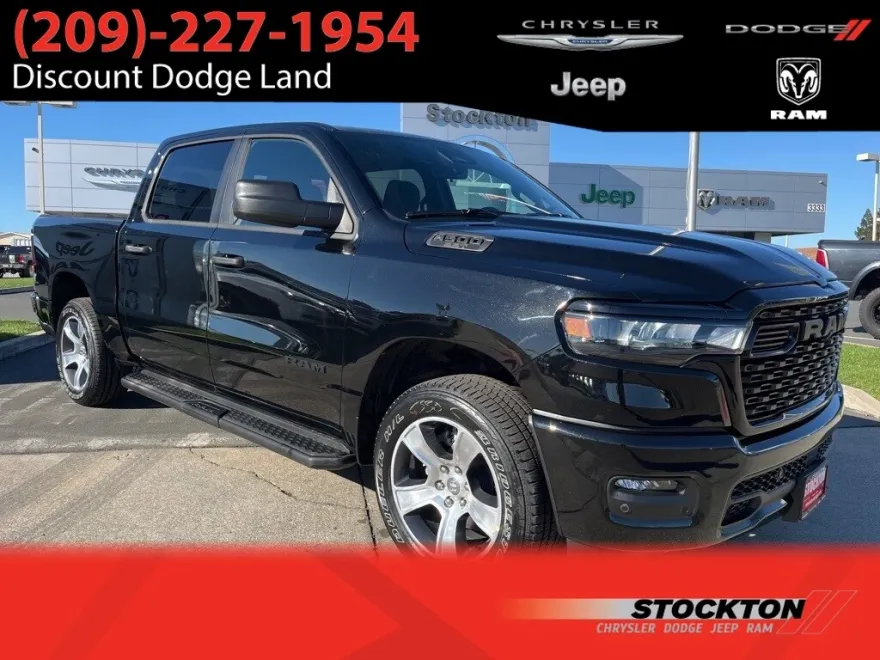 2025 Ram 1500 Tradesman photo 1