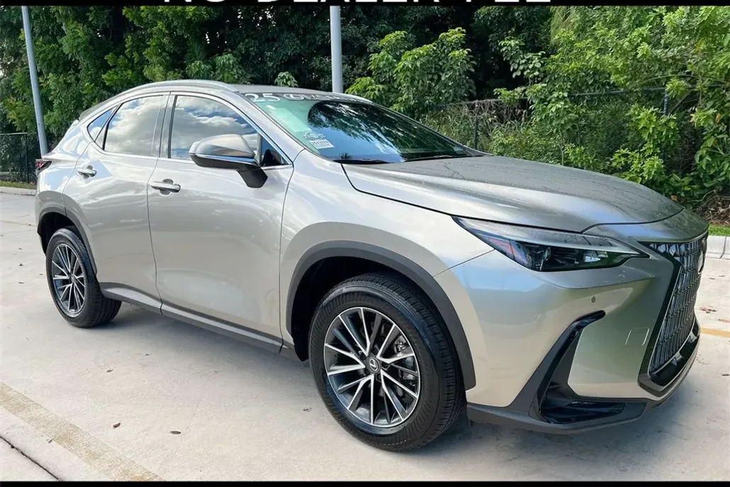 2025 Lexus NX 350 Premium photo 1
