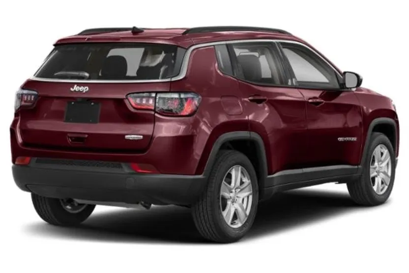 2022 Jeep Compass Latitude photo 1