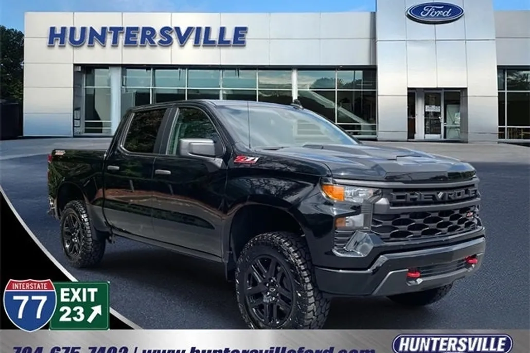 2024 Chevrolet Silverado 1500 Custom Trail Boss photo 1