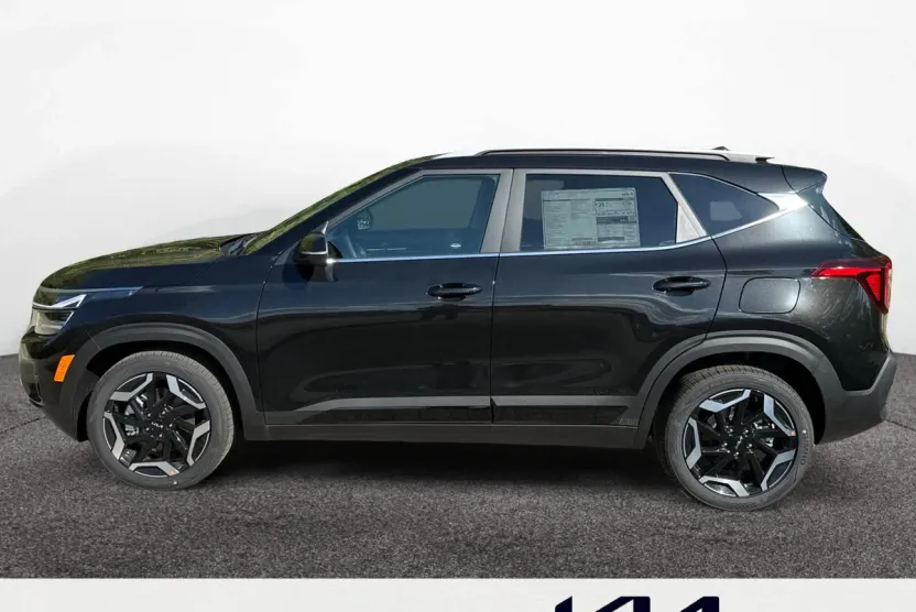 2026 Kia Seltos SX photo 1
