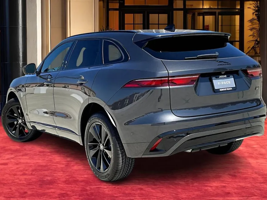 2026 Jaguar F-PACE P250 R-Dynamic S photo 1