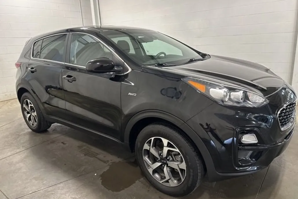 2020 Kia Sportage LX photo 1