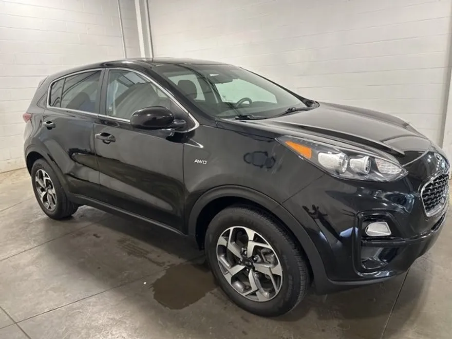 2020 Kia Sportage LX photo 1