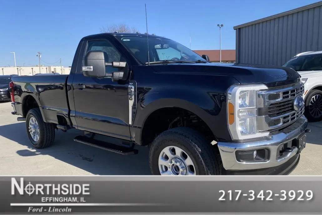 2023 Ford F-250 XLT FX4 photo 1
