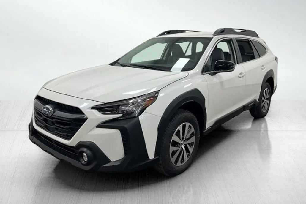 2025 Subaru Outback Premium photo 1