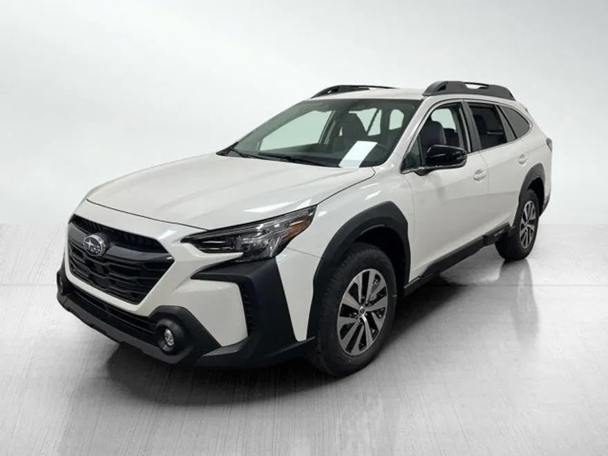 2025 Subaru Outback Premium photo 1