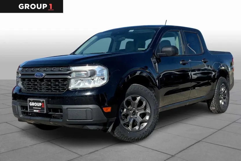 2022 Ford Maverick XLT photo 1
