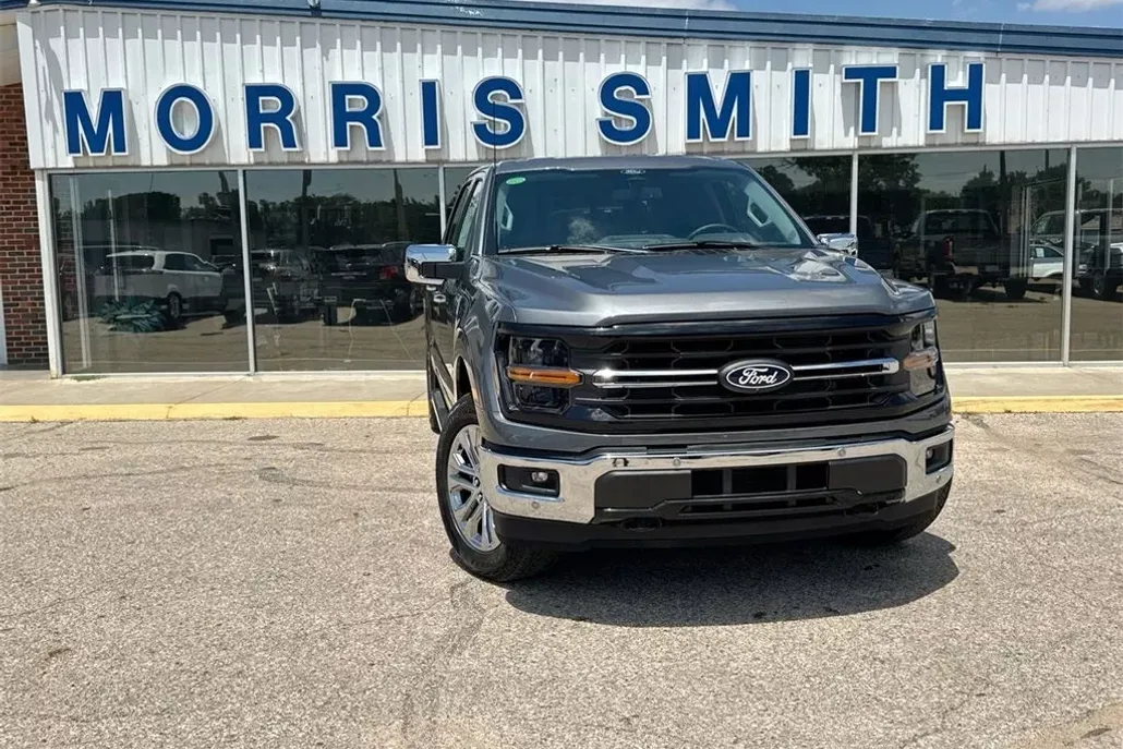 2024 Ford F-150 XLT photo 1