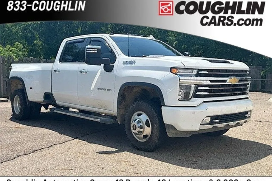 2022 Chevrolet Silverado 3500HD High Country photo 1