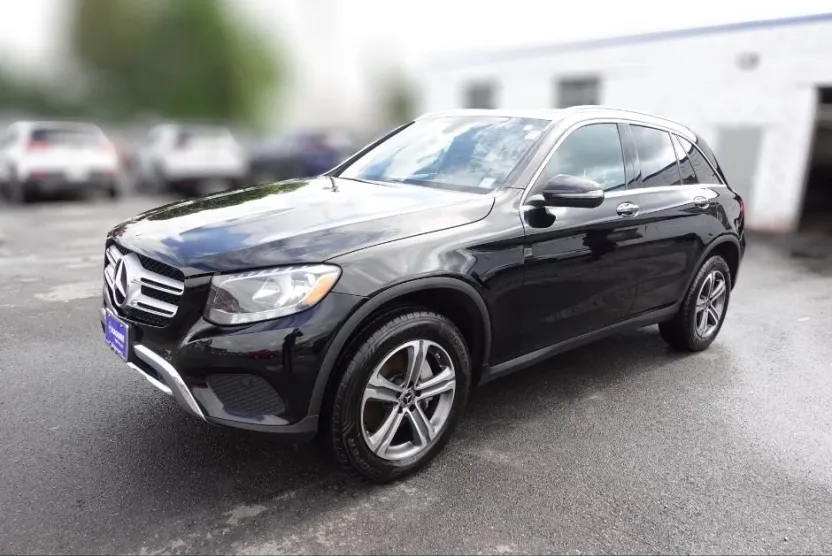 2019 Mercedes Benz GLC 300 4MATIC photo 1