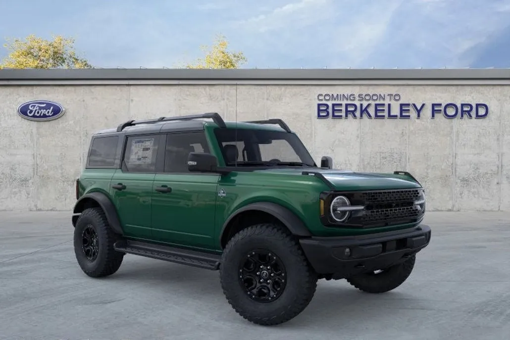 2025 Ford Bronco Outer Banks photo 1