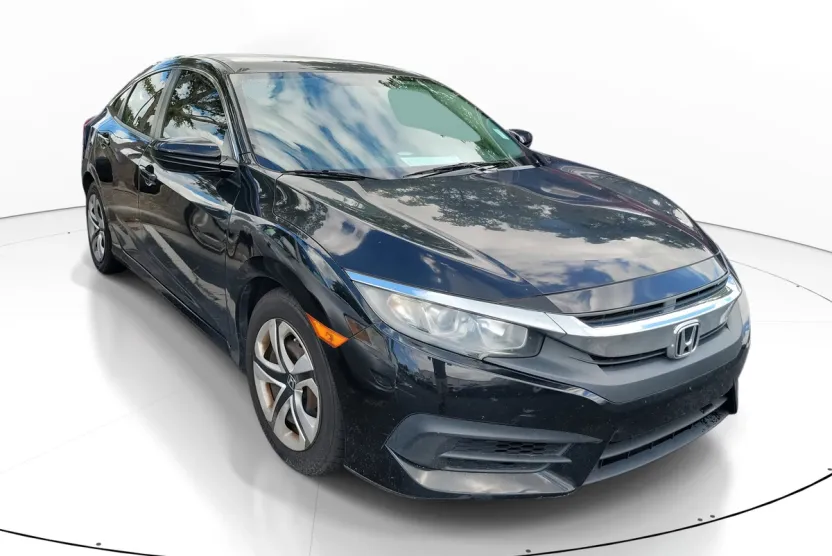 2018 Honda Civic LX photo 1