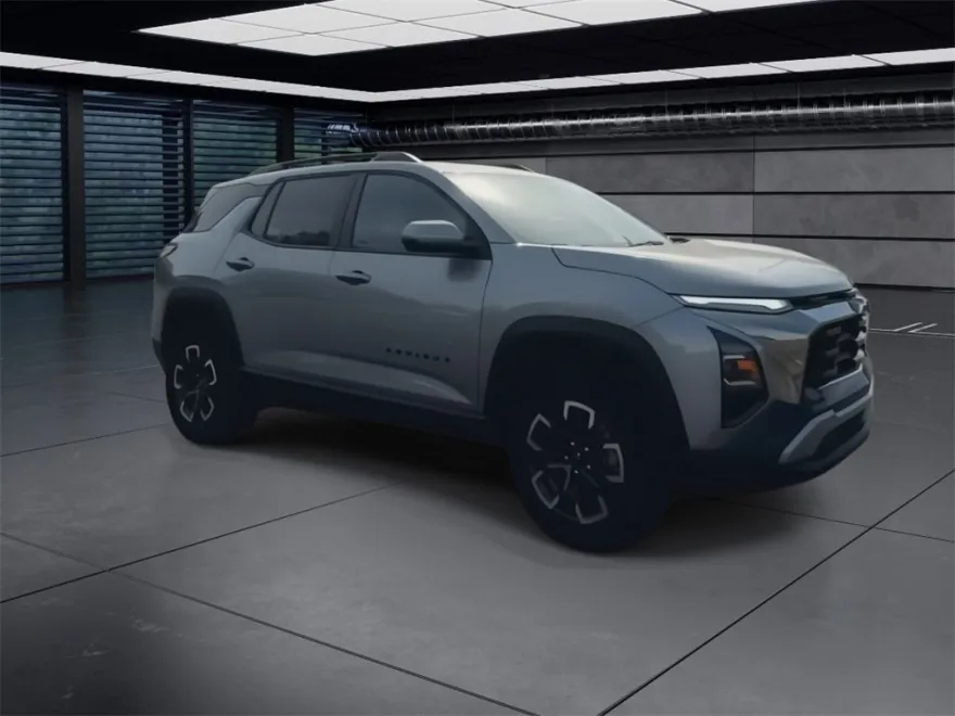 2026 Chevrolet Equinox ACTIV photo 1