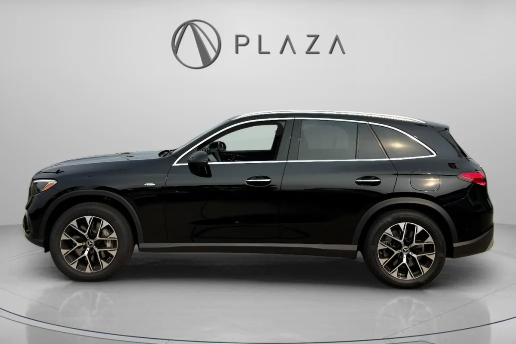 2025 Mercedes Benz GLC 350e 4MATIC photo 1