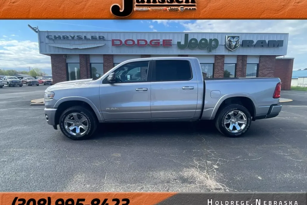 2025 Ram 1500 Big Horn photo 1
