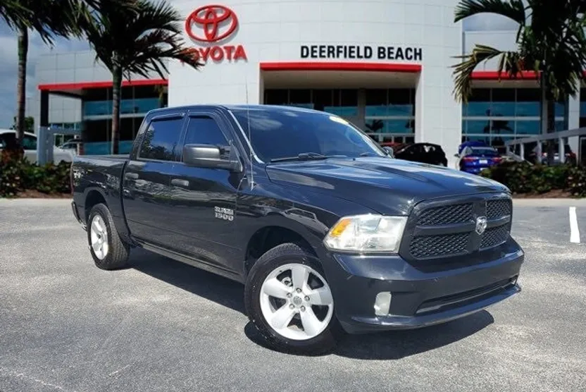 2015 Ram 1500 Express photo 1