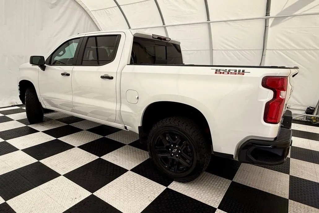 2021 Chevrolet Silverado 1500 LT Trail Boss photo 1