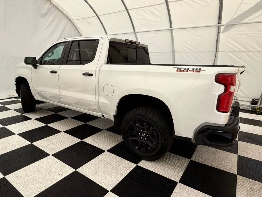 2021 Chevrolet Silverado 1500 LT Trail Boss photo 1