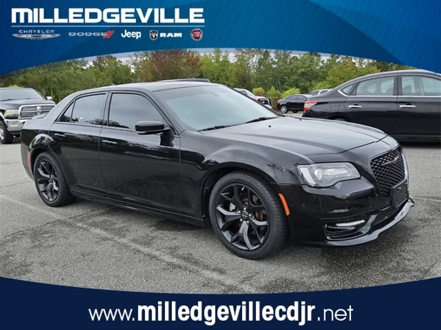 2022 Chrysler 300 S photo 1