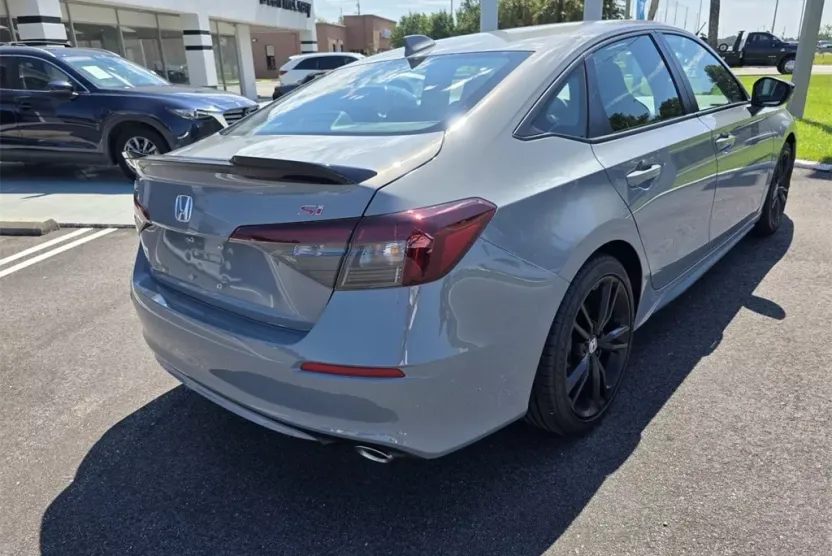 2025 Honda Civic Si photo 1