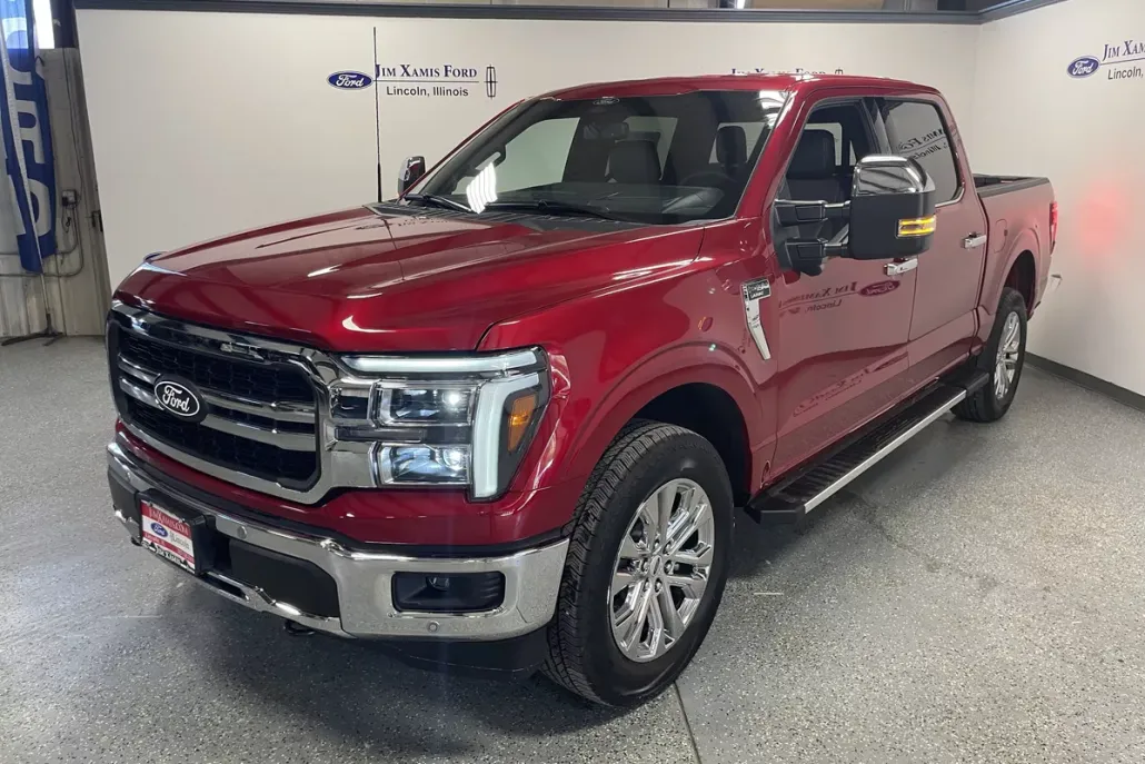 2025 Ford F-150 Lariat photo 1
