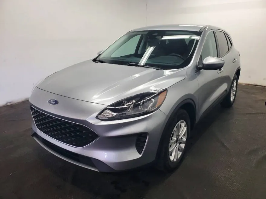2021 Ford Escape Hybrid SE photo 1