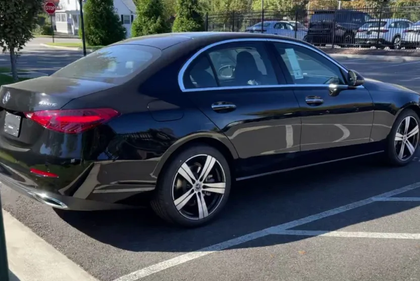 2025 Mercedes Benz C 300 4MATIC photo 1